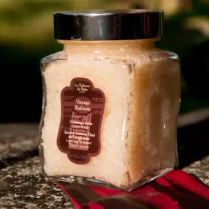 lulur scrub lotus und frangipani blumenduft
